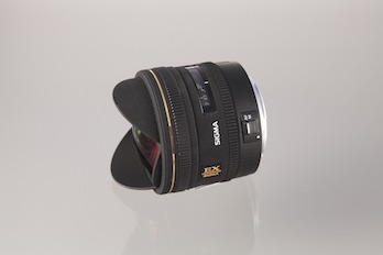 Sigma 10mm f/2.8 EX DC HSM Fisheye image